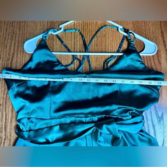 NEW Aakaa Emerald Green Jumpsuit Wide Leg - Picture 5 of 10